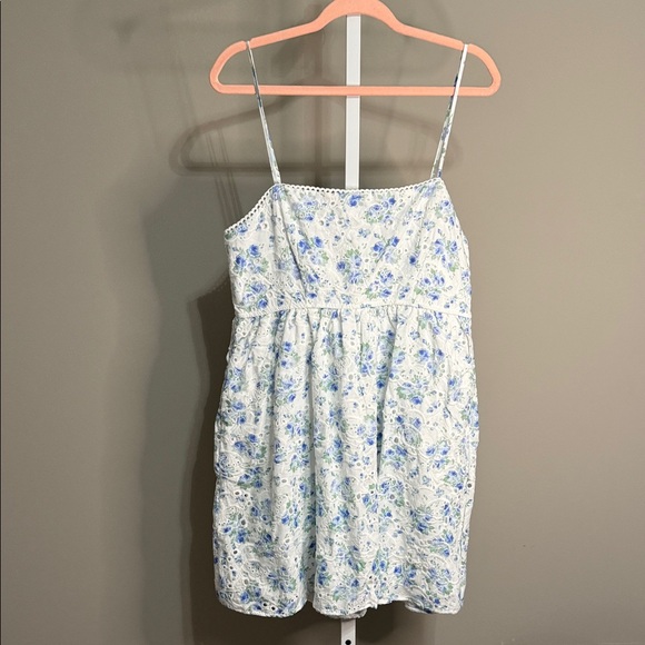 NWT Altar'd State Corrine Floral Blue and Cream Dress XL Size 14 - Picture 3 of 12